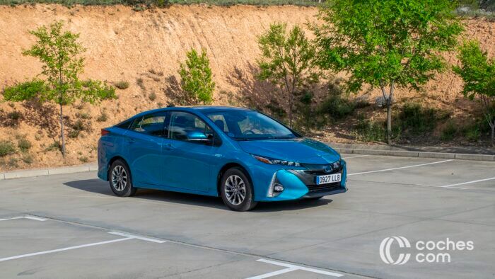 Toyota Prius Phev Prueba 01 700x394