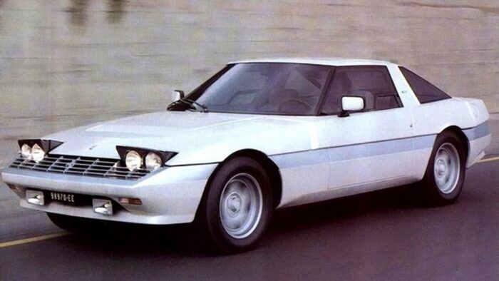 Ferrari 400 Automatic I Meera S 1983 2 700x394