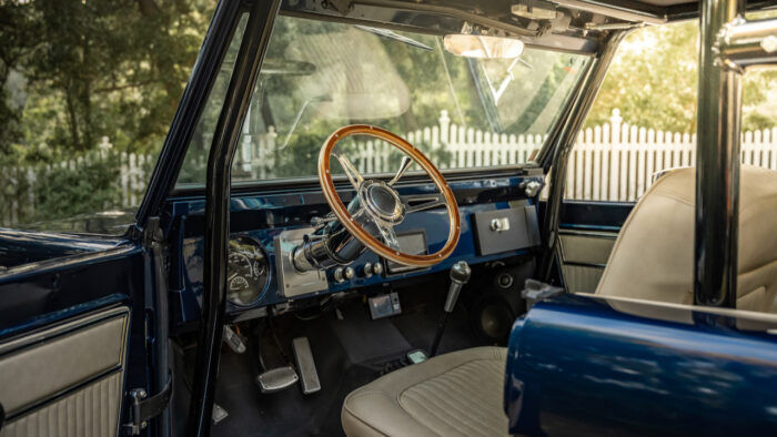 Ford Bronco Restomod Jenson Button 6 700x394