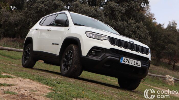 Jeep Compass Trilhawk 4xe Prueba 5 700x393