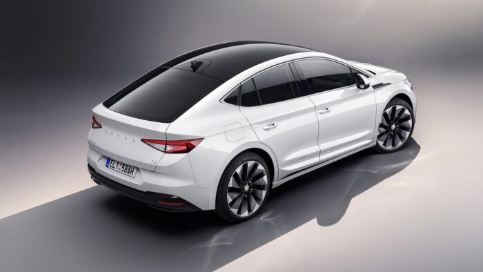 Skoda Enyaq Coupe IV 2022 4 700x394