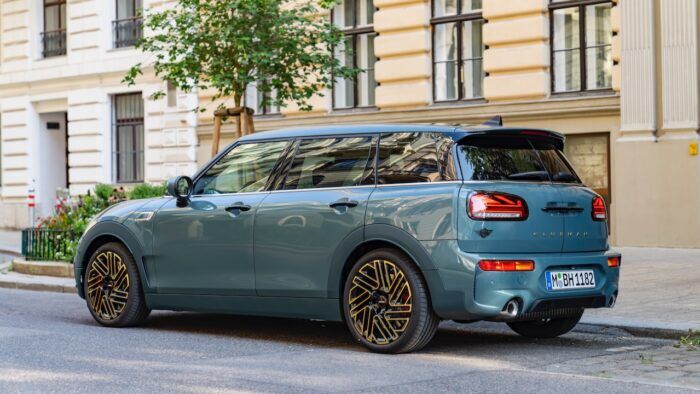 MINI John Cooper Works Clubman Untold Edition 41 700x394