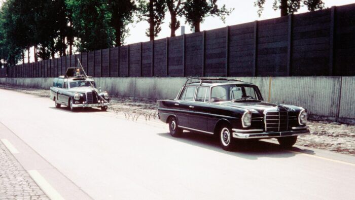 Mercedes Benz Adenauer Laboratorio Rodante 14 700x394