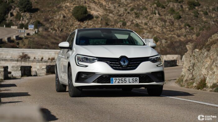 Renault Megane E Tech RS Line Prueba Dinamicas 11 700x394