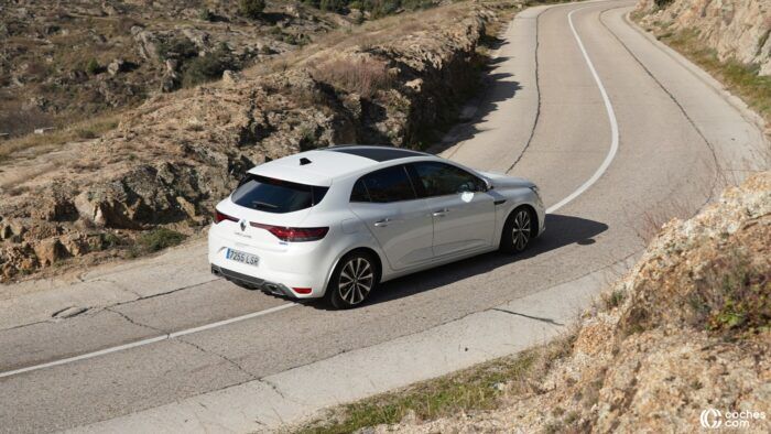 Renault Megane E Tech RS Line Prueba Dinamicas 15 700x394