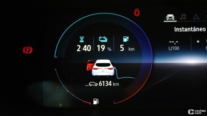 Renault Megane E Tech RS Line Prueba Recarga 6 700x394