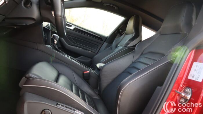 Volkswagen Arteon Shooting Brake EHybrid Prueba Interior 22 700x393