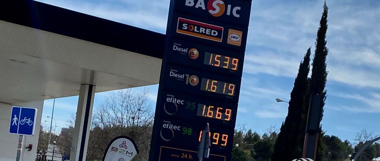 Todas las noticias de coches en un solo portal: Pruebas, fotos, vídeos, informes...