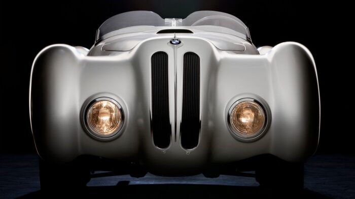 BMW 328 Roadster Mille Miglia 1939 7 700x394