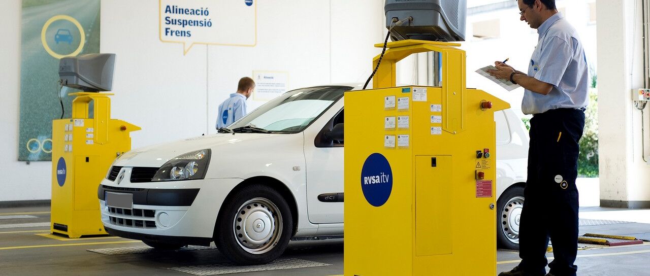 Todas las noticias de coches en un solo portal: Pruebas, fotos, vídeos, informes...