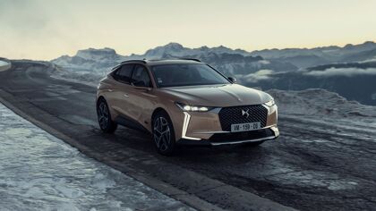 DS 4 Cross Rivoli 2022, el máximo lujo y refinamiento francés