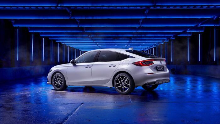 Honda Civic E HEV 2022 3 700x394