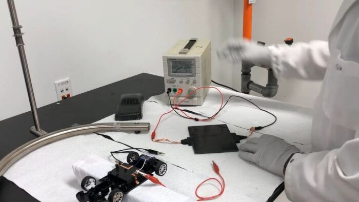 Supercondensador Fibra De Carbono Coches Electricos 4 700x394