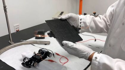 El supercondensador de fibra de carbono puede ser la estructura de nuestros futuros coches eléctricos