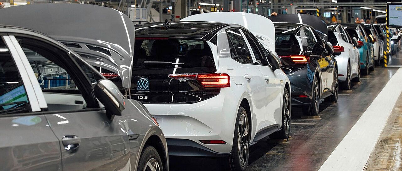 Todas las noticias de coches en un solo portal: Pruebas, fotos, vídeos, informes...