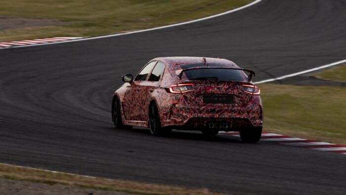 Honda Civic Type R 2022 Record FWD Suzuka 2 700x394