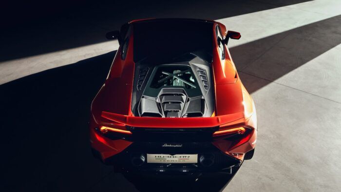 Lamborghini Huracan Hito 6 700x394