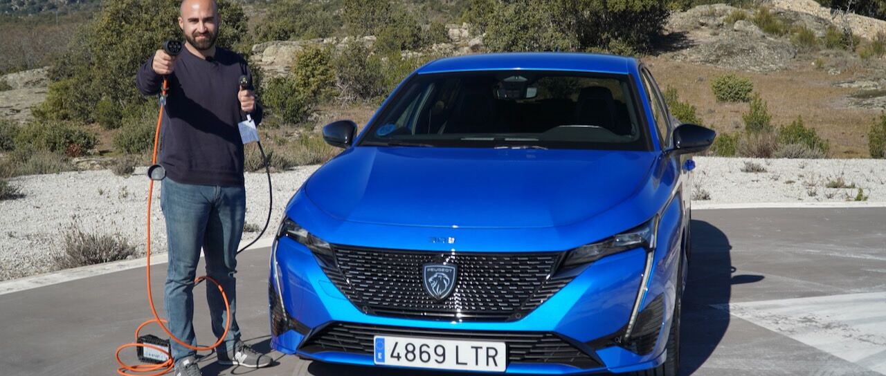 Todas las noticias de coches en un solo portal: Pruebas, fotos, vídeos, informes...