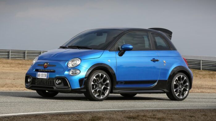 Abarth 695 Tributo 131 Rally 2022 4 700x394