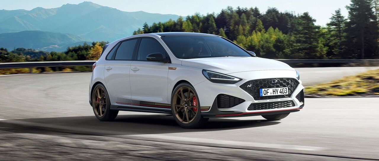 Todas las noticias de coches en un solo portal: Pruebas, fotos, vídeos, informes...