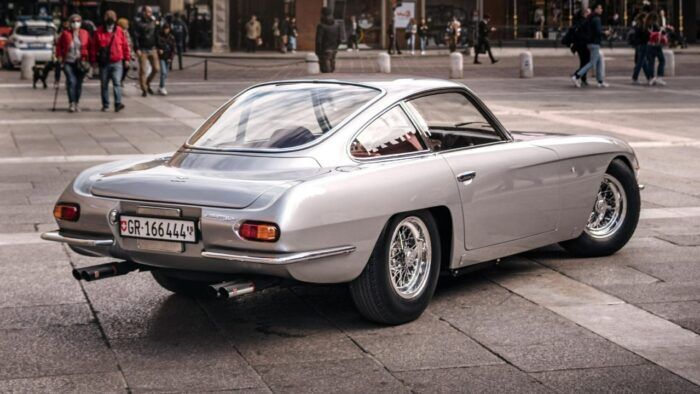 Lamborghini 350 GT 1964 23 700x394