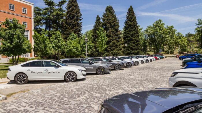 Peugeot E Xperience 12 700x394