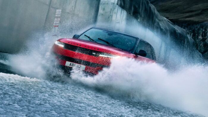 Range Rover Sport PHEV 2023 First Edition 1 700x394