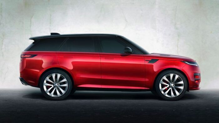 Range Rover Sport PHEV 2023 First Edition 13 700x394