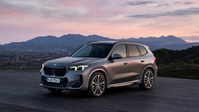 BMW X1 2023 24 700x394