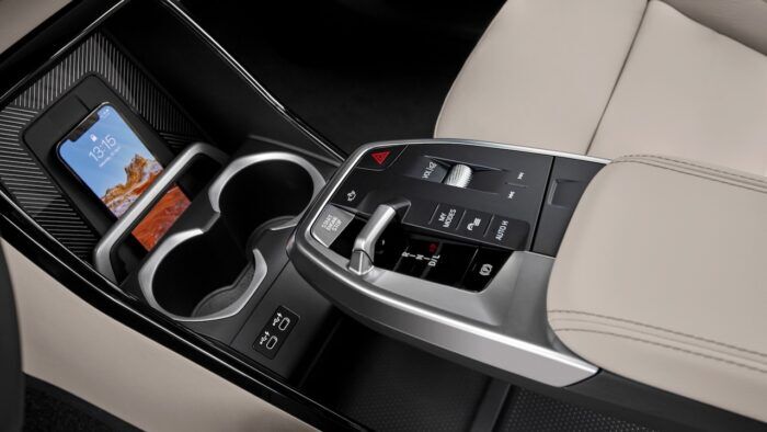 BMW X1 2023 39 700x394