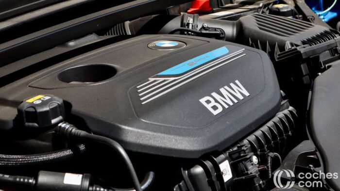 BMW X1 XDrive25e Prueba Motor 2 700x394