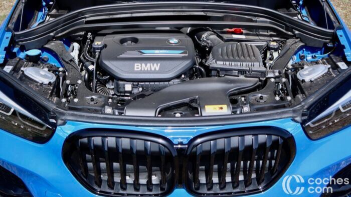 BMW X1 XDrive25e Prueba Motor 3 700x394