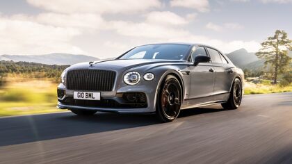 Bentley Flying Spur S 2022: el más dinámico de la gran berlina británica