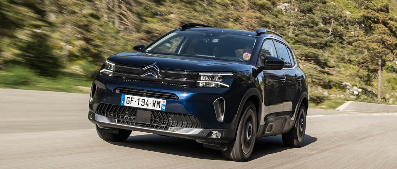 Todas las noticias de coches en un solo portal: Pruebas, fotos, vídeos, informes...