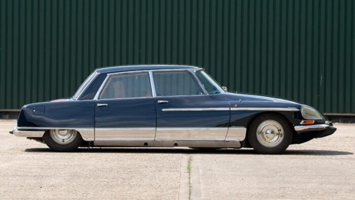 Citroen DS 21 Majesty Saloon 1969 8 700x394