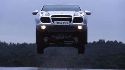 El origen del Porsche Cayenne y cómo se anticipó a las tendencias