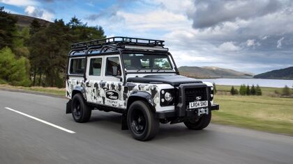 Land Rover Defender Works V8 Trophy II: otras 25 unidades para el recuerdo
