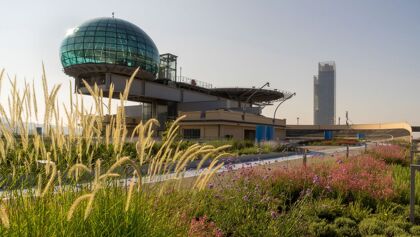 Lingotto, la icónica fábrica de Fiat, lleva un jardín a la azotea