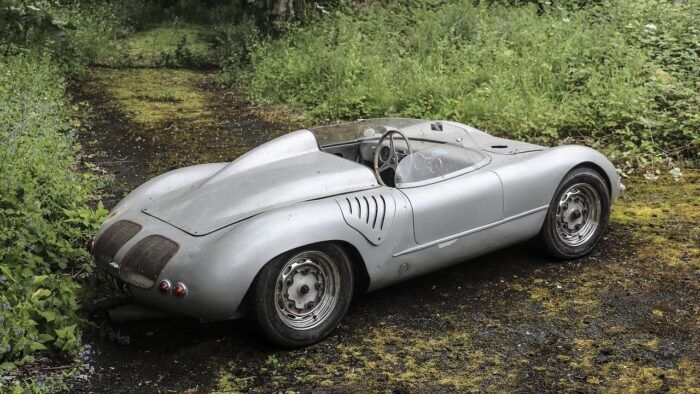 Porsche 550 Spyder Barn Find 3 700x394