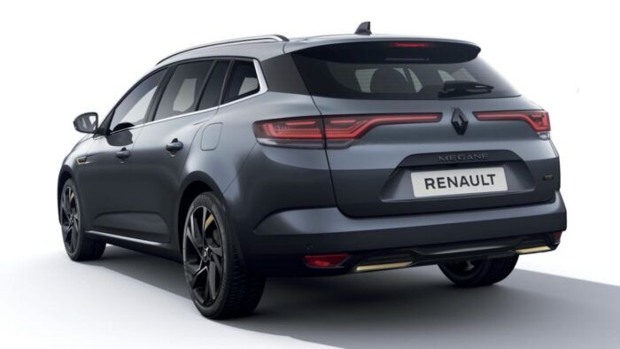 Renault Megane ST E Tech Engineered 2022 1 700x394