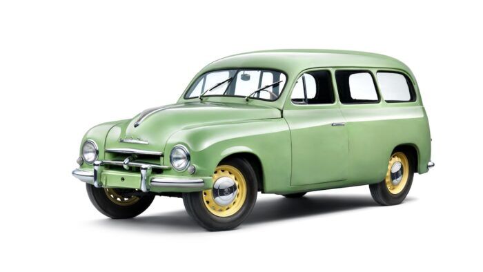 Skoda 1200 6 700x394