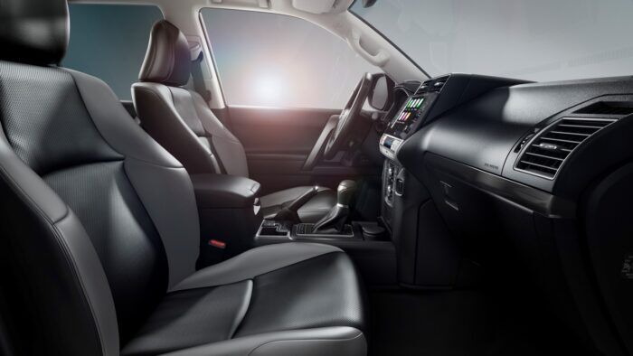 Toyota Land Cruiser Matt Black Edition 2022 2 700x394