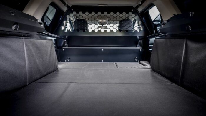 Dacia Duster Commercial 7 700x394