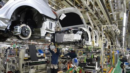 Los fabricantes están optando por limitar el equipamiento opcional. A cambio, los tiempos de espera se reducirán