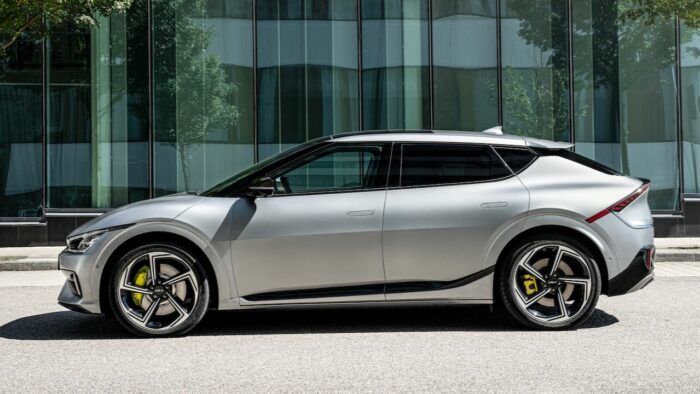 Kia EV6 GT 2022 1 700x394