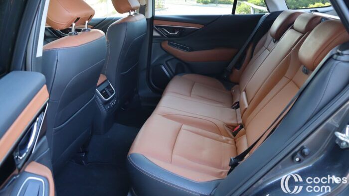 Subaru Outback GLP 2022 Prueba Interior 4 700x394