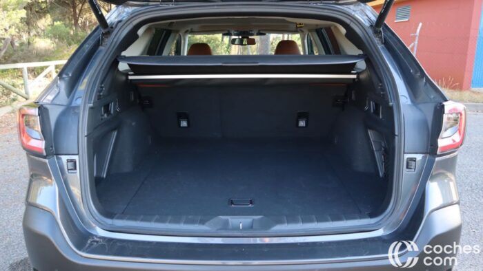 Subaru Outback GLP 2022 Prueba Maletero 7 700x394