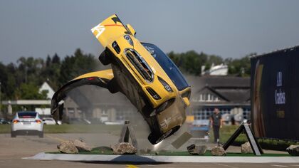 Los accidentes de los eléctricos salen más caros y se dan en mayor proporción