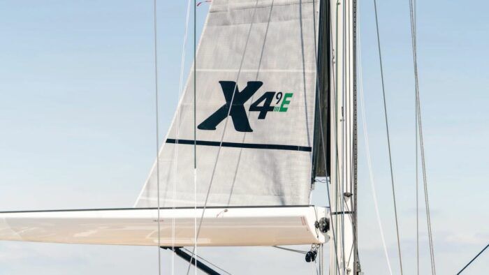 Yate Hibrido Diesel 3 700x394