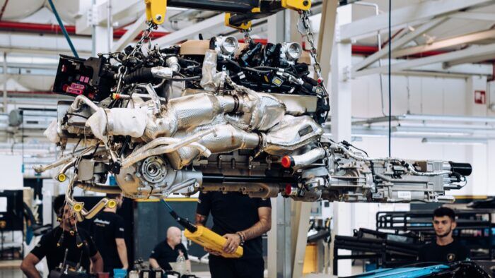 Lamborghini Aventador Fin Produccion 28 700x394